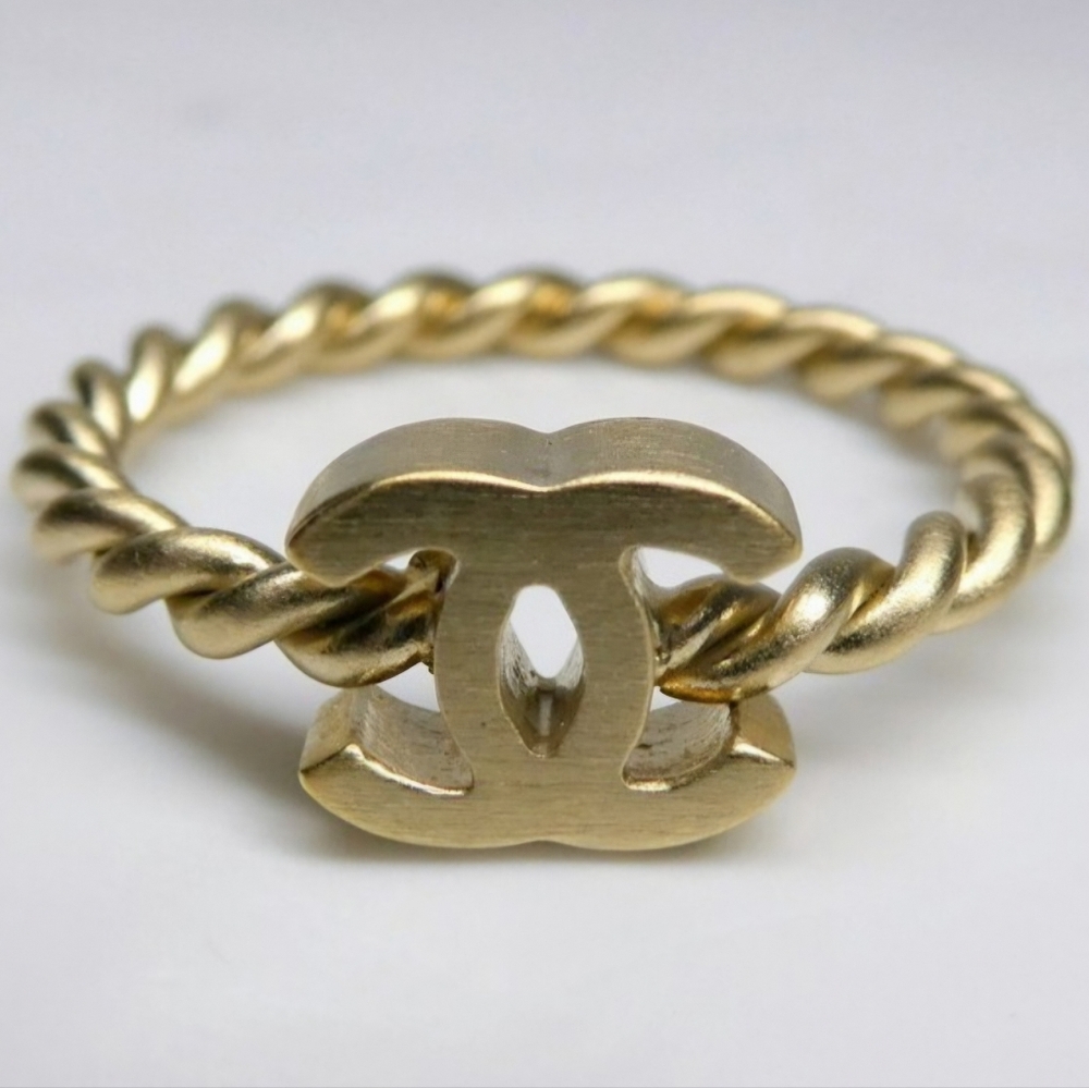 Chanel Double Enamel Camellia & CC Twist Ring Set - Picture 3 of 12